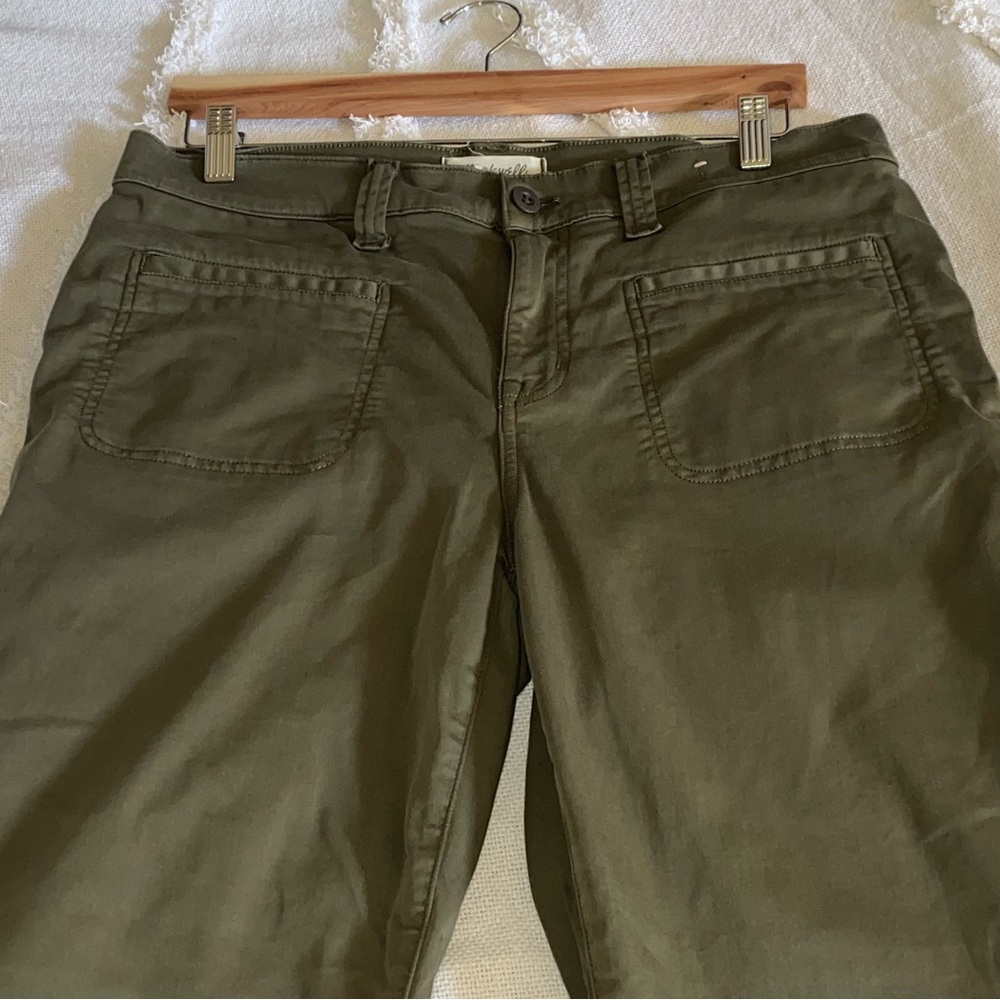 Madewell Mid-Rise Kick Out Jeans Olive Green Size 31 - Picture 10 of 17